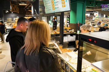 Дефицит продуктов в Киеве