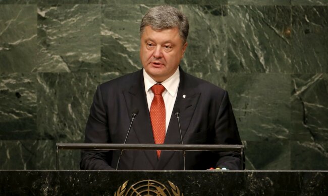 Petro Poroshenko, President of Ukraine addresses a plenary meeting of the United Nations Sustainable