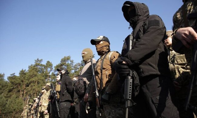 Нацкорпус створює регіональні штаби оборони