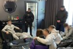 Полиция пришла к подонкам, которые публично глумились над девушками: подробности обысков