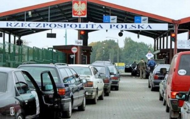 Офіційно: українцям можуть заборонити в’їзд до Польщі, допоможе тільки нова довідка