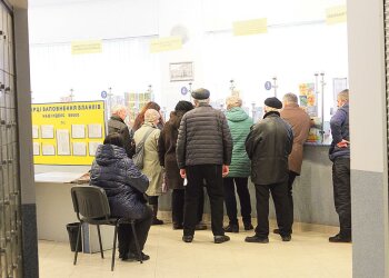 Підвищені виплати, перерахунок пенсій і не тільки: що зміниться в Україні з 1 березня