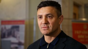 ЗМІ: Одіозний депутат Тищенко шукає для себе нову "котлету"?