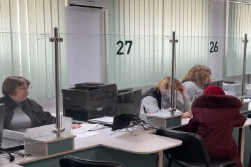 Денежная помощь для ВПЛ и пенсионеров в Харьковской области