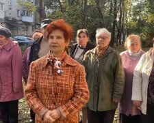 "Скоро Байден придет в подъездах гадить": бабки Путина ополчились против выборов в США, видео