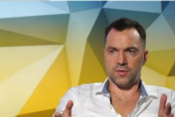 Арестович объяснил, когда Офис Президента переедет на другое место: «Мы утонули все в текучке»