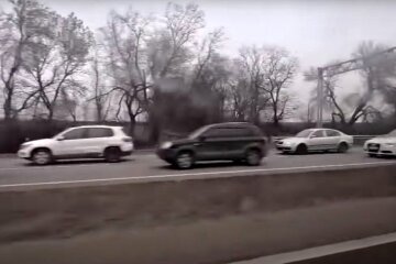 Колонна беженцев