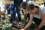Фонд Рината Ахметова проводит беспрецедентный национальный проект «Неделя Мирных»