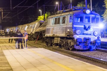 В Польше столкнулись поезда: есть пострадавшие (фото)