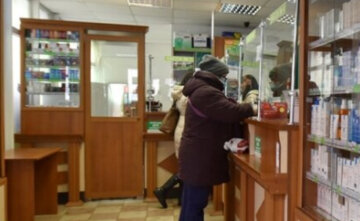 "Всього 55 гривень": аферисти в Дніпрі продають «ліки» від коронавірусу, фото
