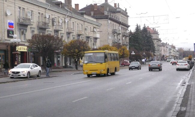 Ограничение движения транспорта в Луцке