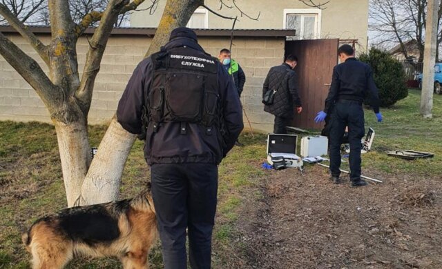 Трагедія на Львівщині: учасник АТО підірвав себе гранатою у дворі будинку, подробиці з місця