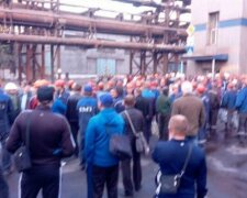У "ДНР" працівників заводу довели до відчаю: "грошей немає навіть на проїзд і їжу"