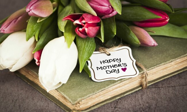 День матери