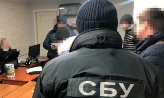 В Україні до 12 років в'язниці засудили колаборантів: коригували обстріли шкіл та лікарень