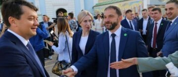 Первый съезд «Слуги народа» без Зеленского проходит в Киеве: известно о трех важных решениях