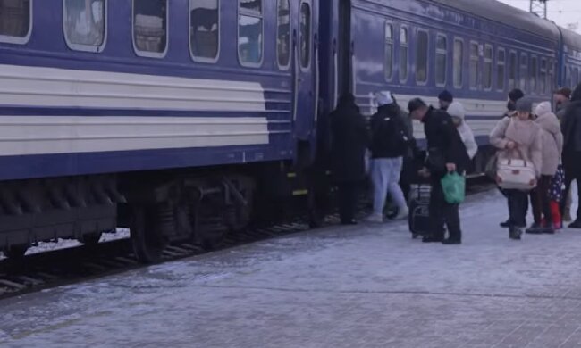 Новый график движения поездов из Киева