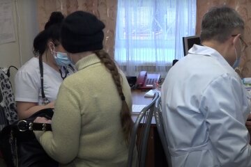 лікарі, вірус, лікарня