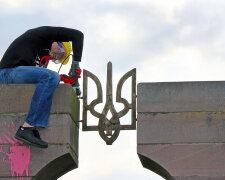 Снос памятника УПА: в Польше боятся «мести» в Украине