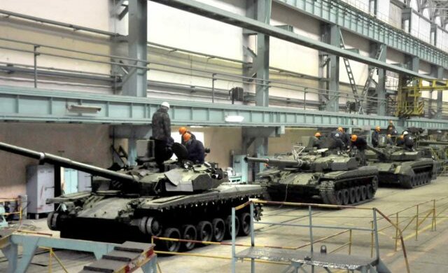 Спливли подробиці скандалу з “Укроборонпромом”: “Не просто продає мотлох з Росії …”