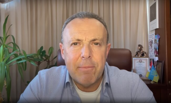 Сотни тысяч людей без работы, - политик Дмитрий Спивак рассказал, почему тарифы на газ нельзя поднимать