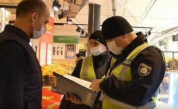 Продав булочку без маски - заплатить 17 тис штраф: у Харкові покарають продавця