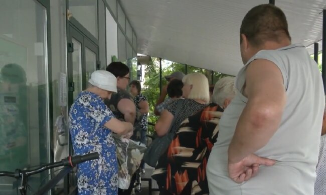 Гуманітарна допомога для пенсіонерів в Одесі