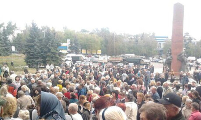 "Україна, рятуй": обдуреним жителям Донбасу набридло життя під заступництвом РФ