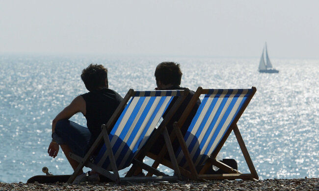 Heatwave Sweeps Across Britain
