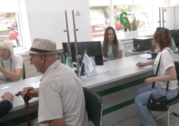 Гуманитарная помощь для пенсионеров в Полтаве