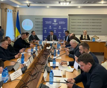 Робота Укртрансбезпеки за попередній рік демонструє прогрес, проте потребує системного підсилення — представник транспортного комітету