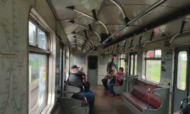 Метро запустили за новими правилами, що потрібно знати: «Зупиняють і не пускають тих, хто...»