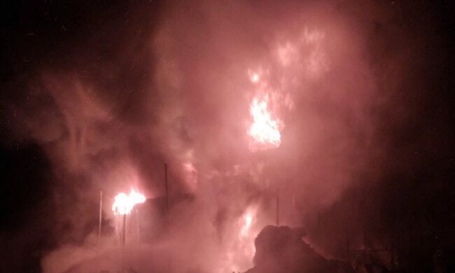війна, пожежа після обстрілу