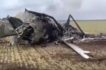 "Це перший випадок": російські вертольоти один за іншим впали на Харківщині, відео