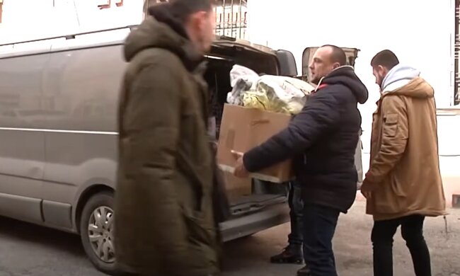 Безкоштовні продукти для ВПО та пенсіонерів у Полтаві
