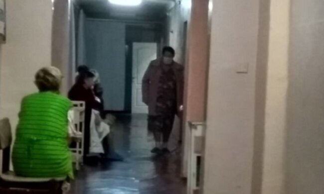 "Медсестра втратила призначення від лікаря": в Одесі пацієнти "ковідної" лікарні розповіли про хаос