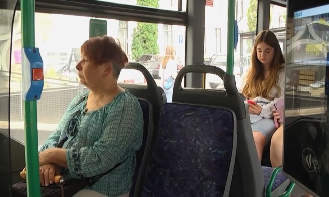 Новый график движения транспорта в Днепре.