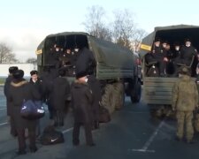 Российских "мобиков" бросают на фронт почти без подготовки: "проводят учения в беларуси из-за..."