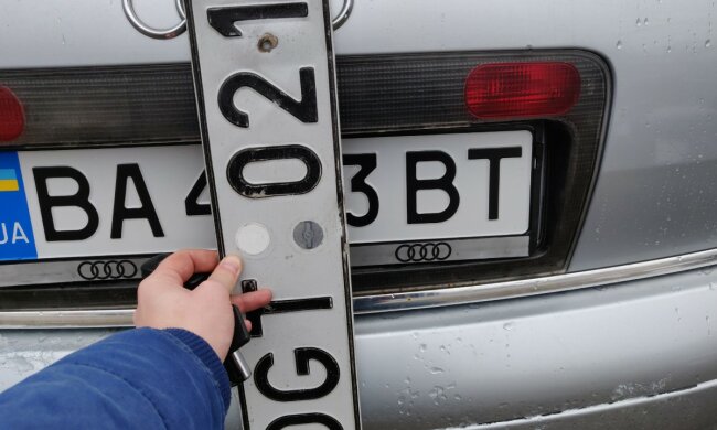 Нова формула розмитнення авто змінить життя "євробляхерів": подробиці