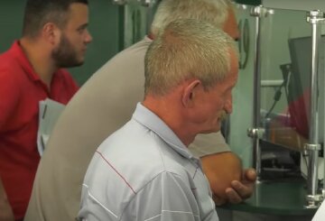 Денежная помощь для пенсионеров в Харьковской области