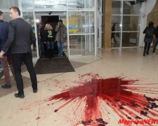 Націоналісти залили кров’ю концерт Потапа і Насті (фото, відео)