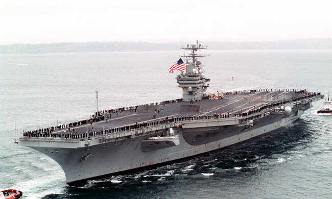 Uss_carl_vinson_cvn-70