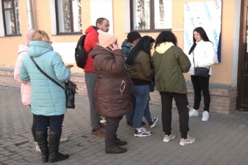 Безкоштовні продукти для ВПО та пенсіонерів у Полтавській області