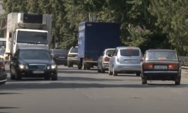Обмеження руху транспорту в Ужгороді