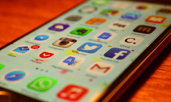 соцсети, Facebook,Twitter