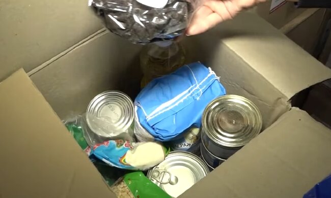 Безкоштовні продукти для ВПО та пенсіонерів у Кропивницькому