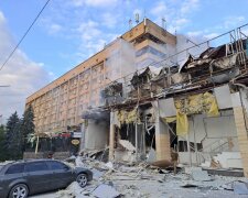 Оккупанты ударили ракетами по Краматорску: десятки человек погибли и ранены