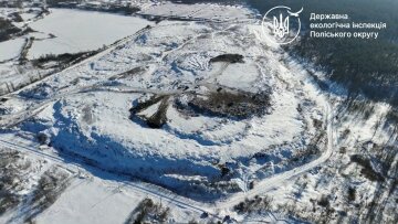 Мільйони за мертву рибу: як житомирське сміттєзвалище "отруїло" річку Крошенка