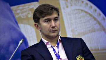 Сергій Карякін