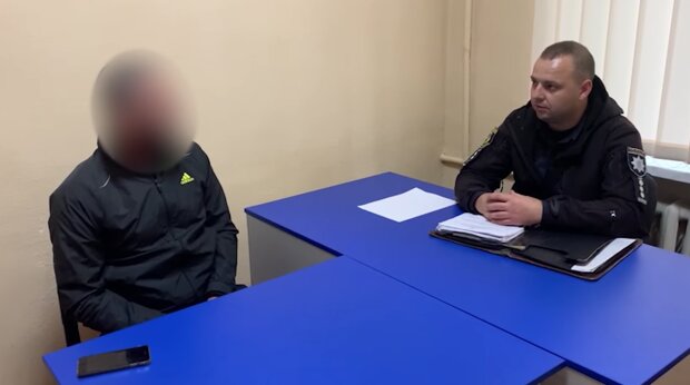 Шахрай під виглядом військового залишив українців без грошей: